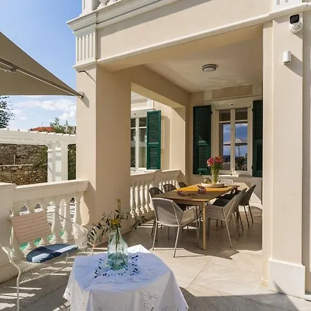 Διαμέρισμα Panorama Don Albarella Island